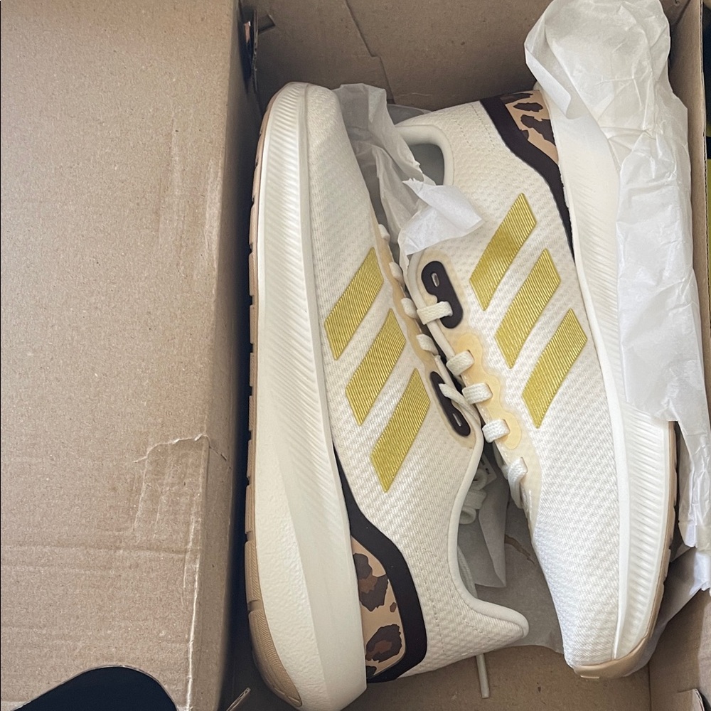 Adidas Women's RUNFALCON 3.0 WHITE GOLD LEOPARD Athletic Shoes - Picture 3 of 6